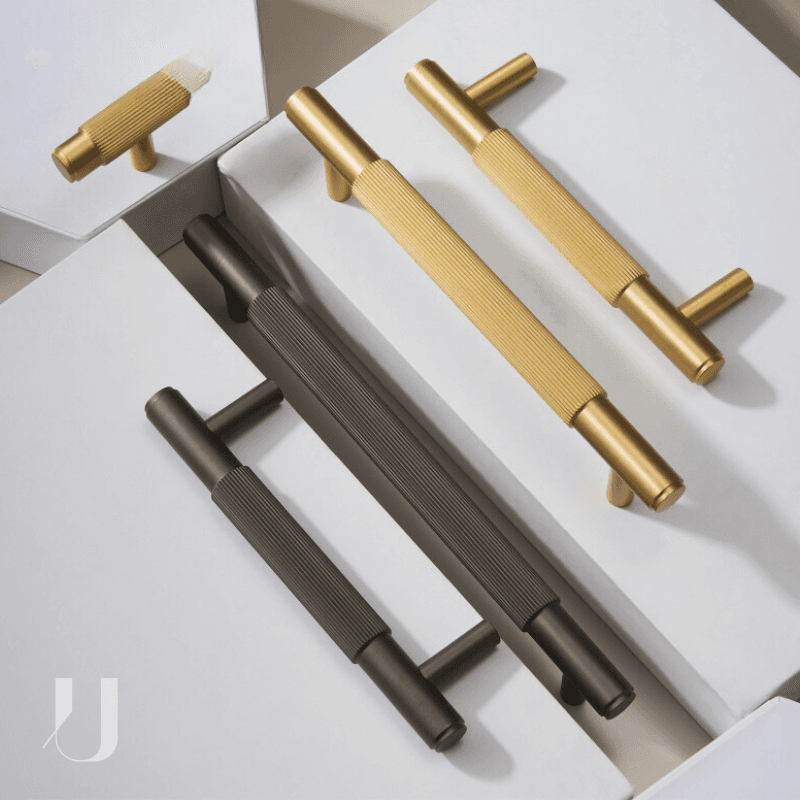 T-bar Modern Line Czarny